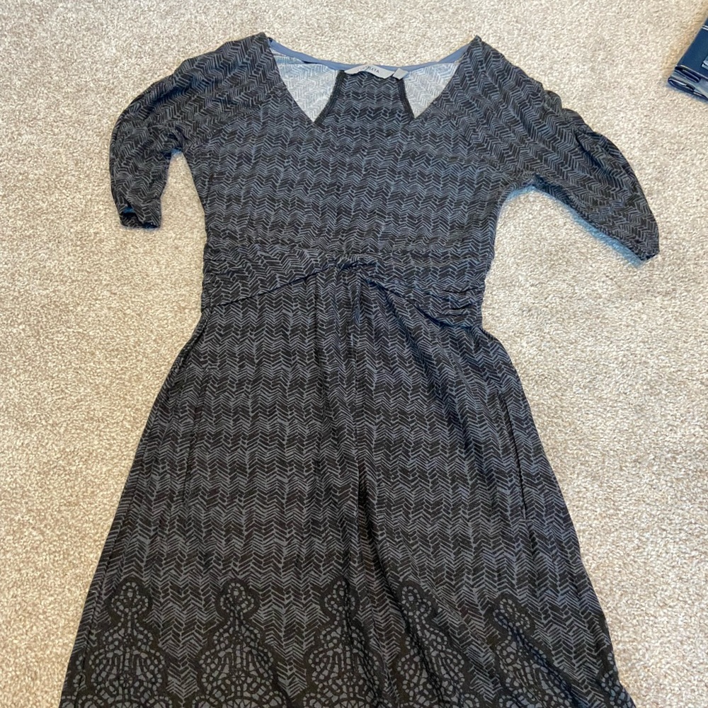 Athleta Quarter Sleeve Grey Dress